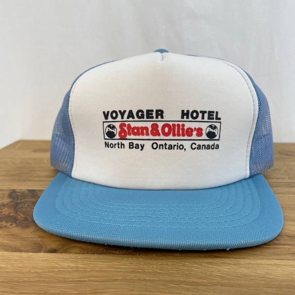 Voyager Hotel North Bay Ontario Blue White Trucker Hat NEW - Picture 1 of 10